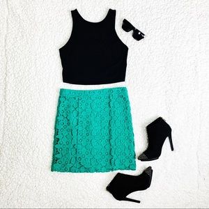 Intermix Crochet Teal Floral Skirt - Size L